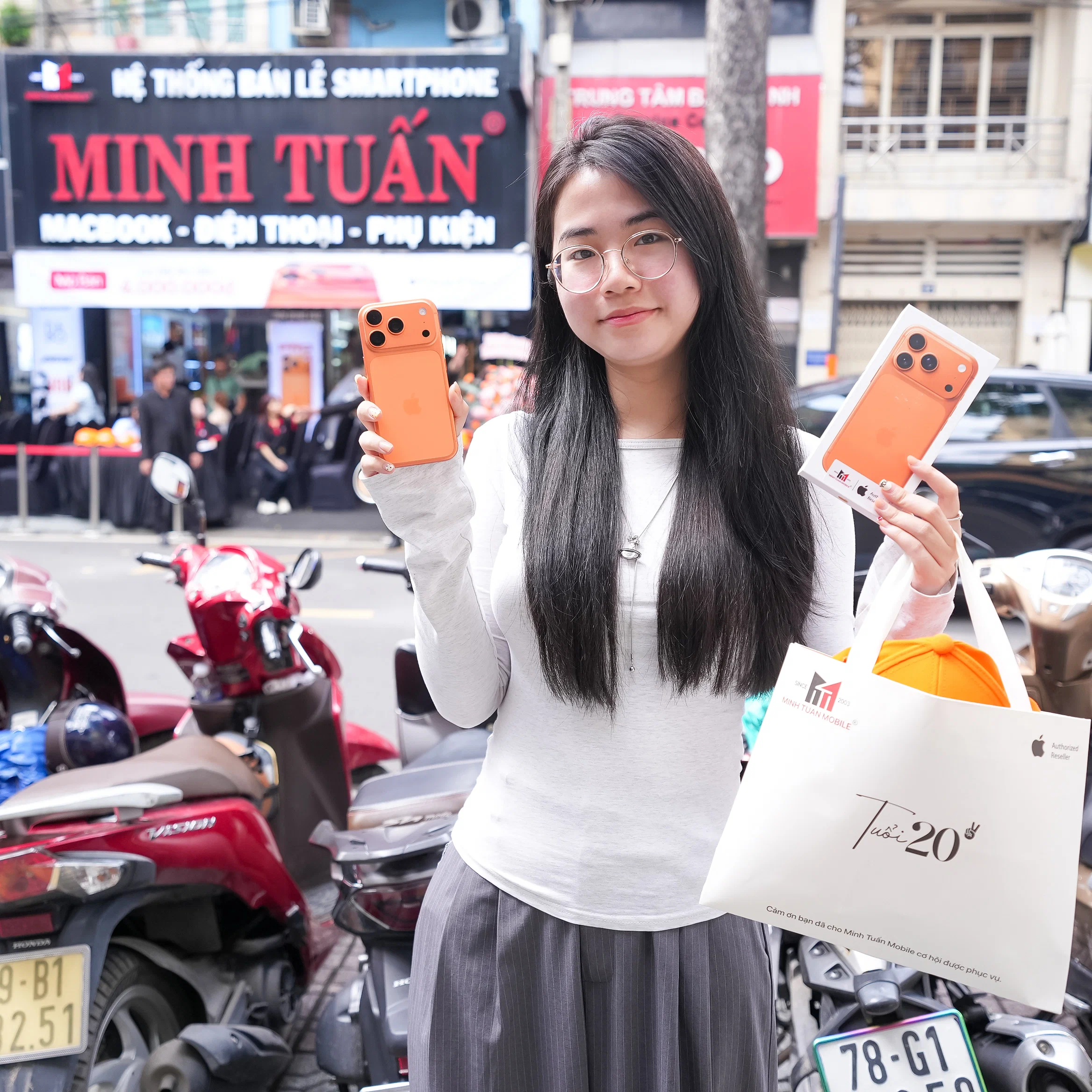 Minh Tuấn Mobile chính thức mở bán iPhone 17 đồng nhịp thế giới Minh Tuấn Mobile chính thức mở bán iPhone 17 đồng nhịp thế giới
