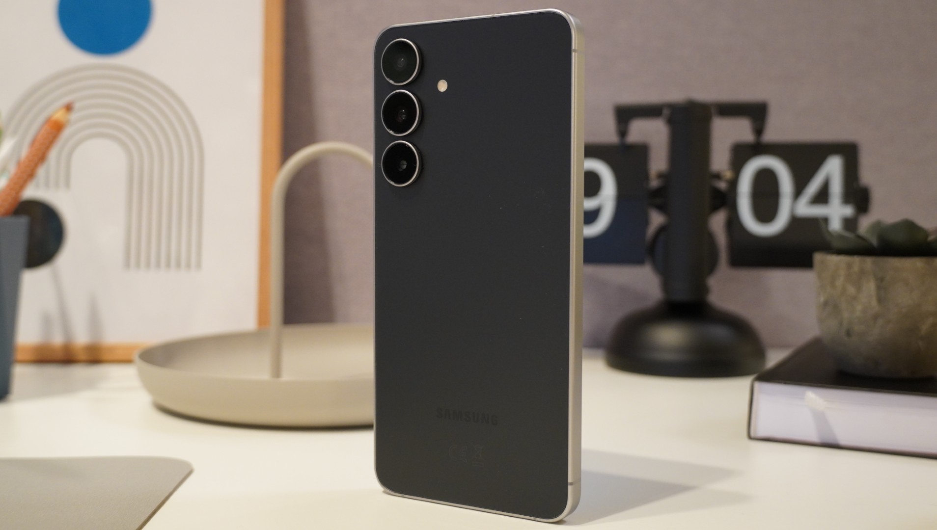 Samsung-Galaxy-S25-FE-1.jpg
