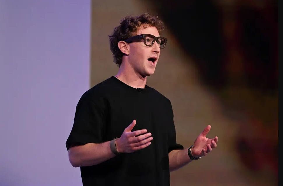 Mark Zuckerberg đổ lỗi do Wi-Fi khi ra mắt sản phẩm mới: Kỳ vọng màn ra mắt hoành tráng của Meta nhưng đổi lại là một thực tế phũ phàng Mark Zuckerberg đổ lỗi do Wi-Fi khi ra mắt sản phẩm mới: Kỳ vọng màn ra mắt hoành tráng của Meta nhưng đổi lại là một thực tế phũ phàng