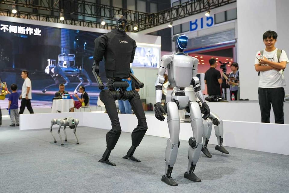 Trung Quốc cảnh báo về robot Trung Quốc cảnh báo về robot