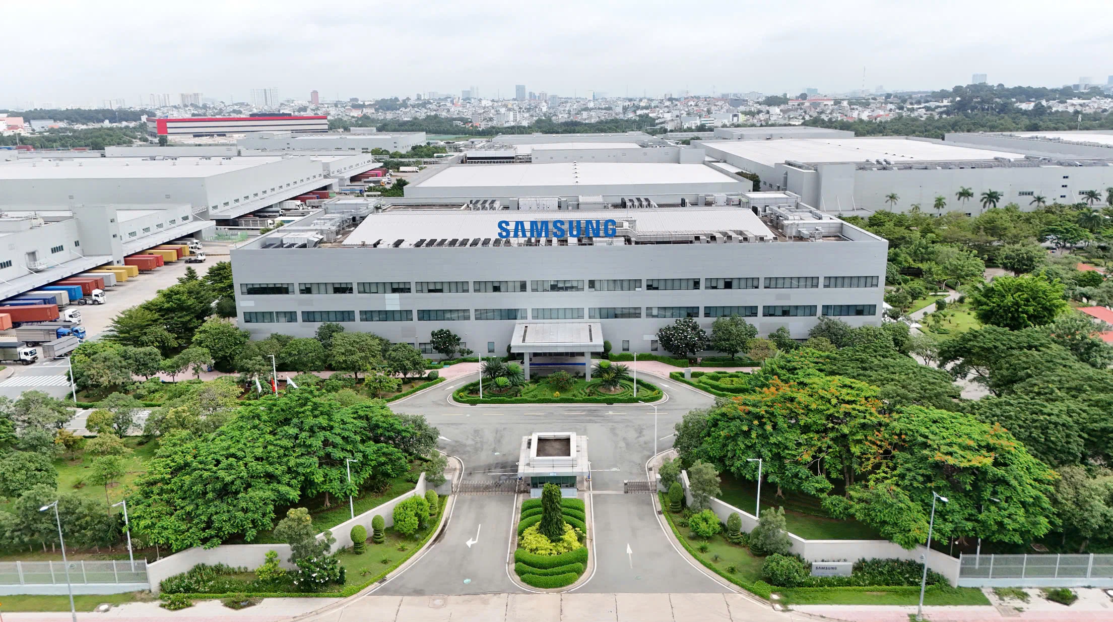 Ba thập kỷ dẫn đầu: Samsung củng cố vị thế TV số 1 tại Việt Nam Ba thập kỷ dẫn đầu: Samsung củng cố vị thế TV số 1 tại Việt Nam