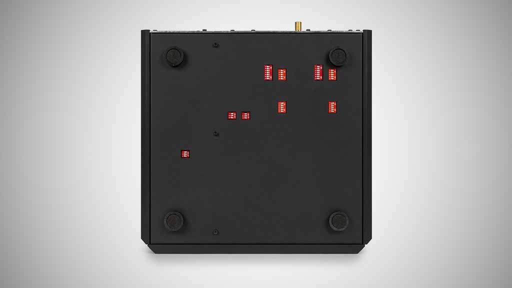 thorens_mc_1600_001.jpg (21 KB)