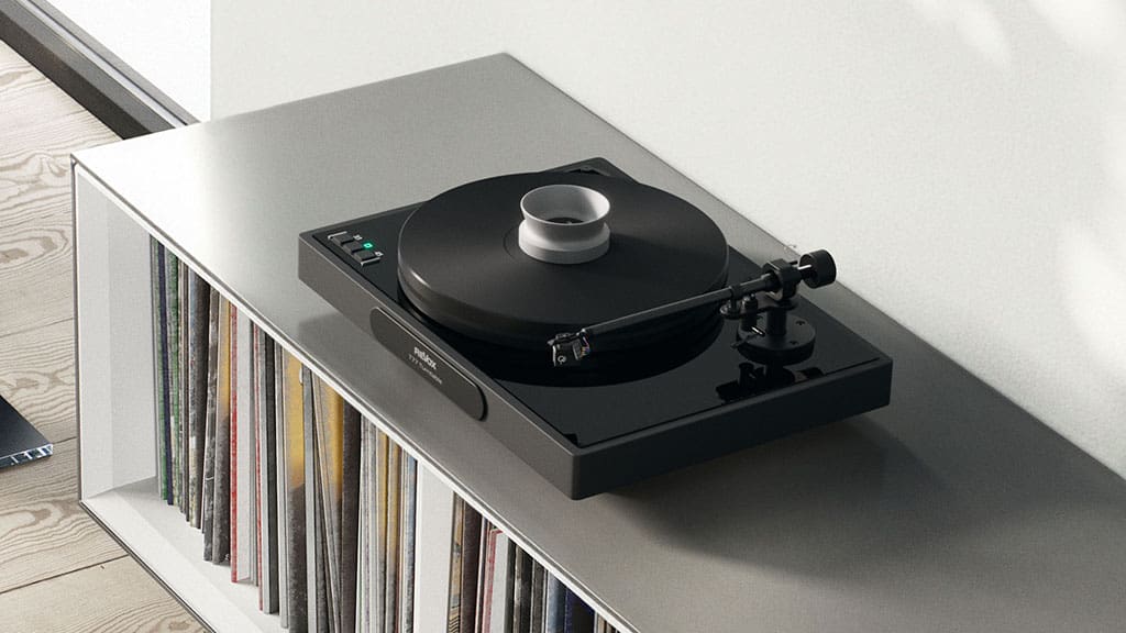 Revox Studiomaster T77: Mâm đĩa than hi-end tích hợp phono MC và đầu ra XLR cho trải nghiệm âm thanh chuẩn phòng thu Revox Studiomaster T77: Mâm đĩa than hi-end tích hợp phono MC và đầu ra XLR cho trải nghiệm âm thanh chuẩn phòng thu