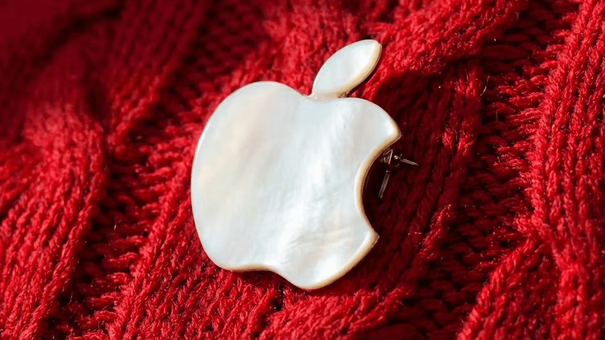 Sắp có 'nút cài áo' Apple