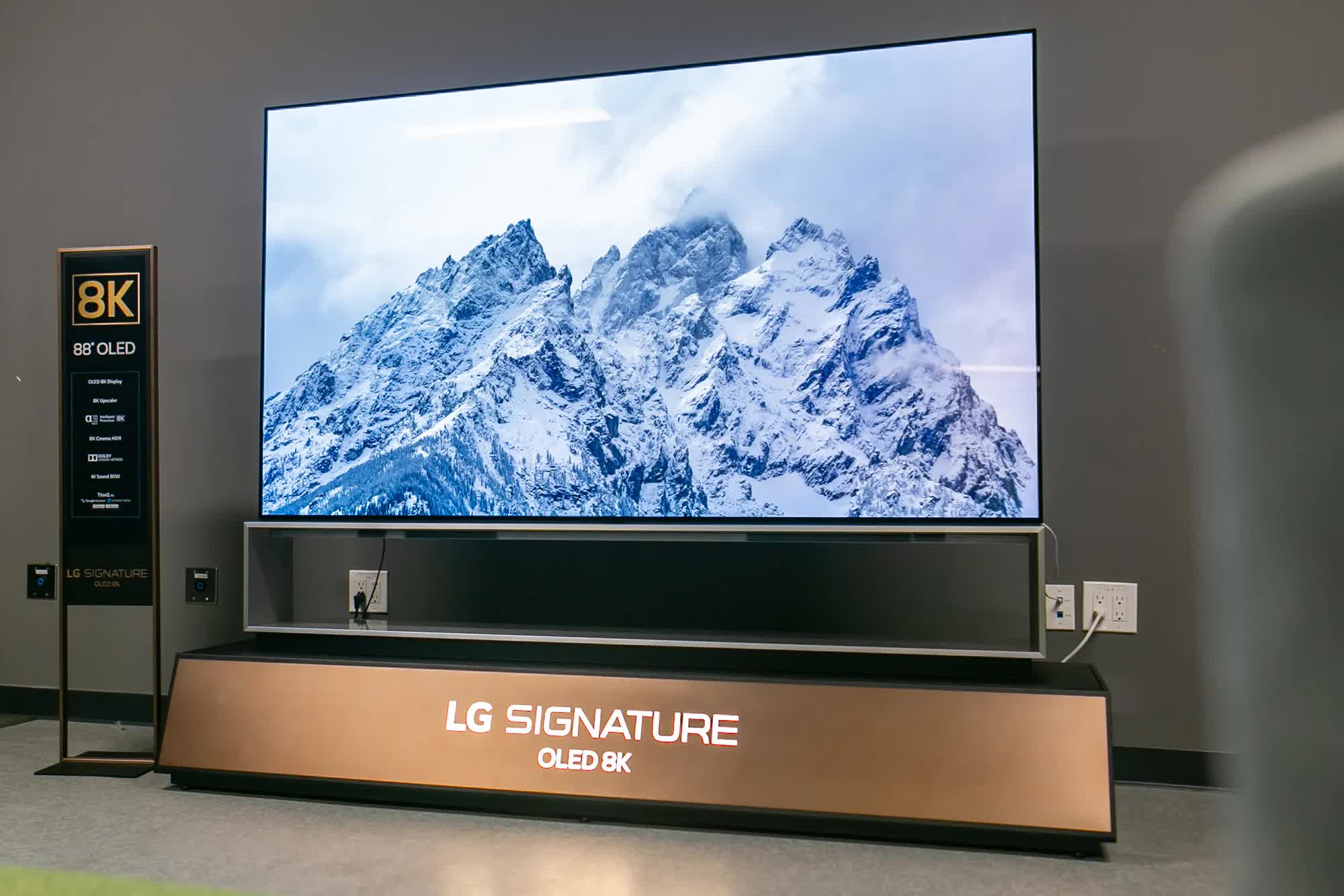 Thêm LG ngừng sản xuất, ‘hồi chuông báo tử’ cho TV 8K? Thêm LG ngừng sản xuất, 'hồi chuông báo tử' cho TV 8K?