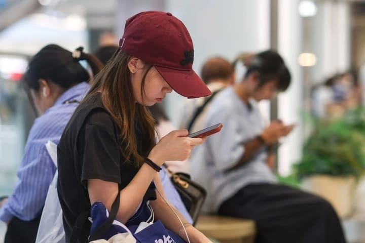 Gen Z lo khó cạnh tranh với AI Gen Z lo khó cạnh tranh với AI