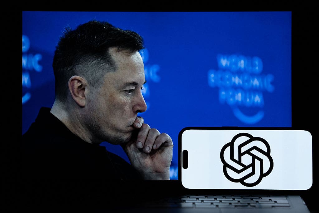 Nhân viên cũ của Elon Musk tuồn dữ liệu cho OpenAI, Thẩm phán phán quyết một câu gây chấn động giới công nghệ Nhân viên cũ của Elon Musk tuồn dữ liệu cho OpenAI, Thẩm phán phán quyết một câu gây chấn động giới công nghệ