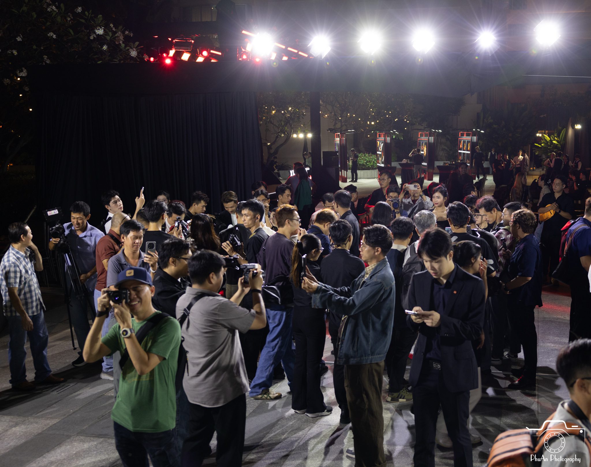 Xiaomi mở rộng hệ sinh thái sản phẩm công nghệ tại Việt Nam với loạt thiết bị đeo và TV Mini LED mới