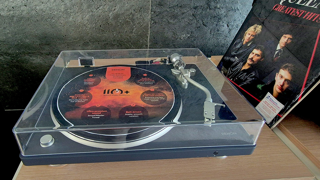 denon_dp_500bt_005.jpg (440 KB)