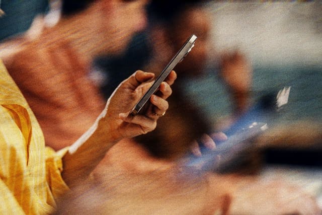 Công cụ hack iPhone mới bị lộ có thể âm thầm chiếm quyền hàng trăm triệu thiết bị chỉ qua một cú nhấp Công cụ hack iPhone mới bị lộ có thể âm thầm chiếm quyền hàng trăm triệu thiết bị chỉ qua một cú nhấp