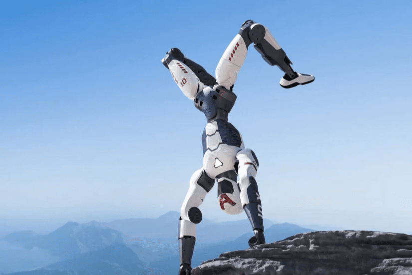 Công ty Trung Quốc sắp bán qua mạng robot hình người rẻ nhất thế giới