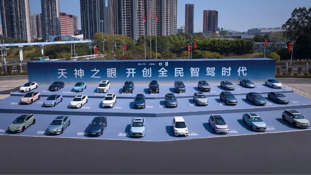 Khi “Mắt Thần” chưa sẵn sàng: bài học đắt giá từ 2,5 triệu xe Trung Quốc triển khai vội vàng công nghệ hỗ trợ lái Khi “Mắt Thần” chưa sẵn sàng: bài học đắt giá từ 2,5 triệu xe Trung Quốc triển khai vội vàng công nghệ hỗ trợ lái
