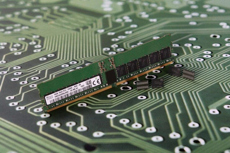 Giá chip nhớ DRAM và NAND tăng mạnh, mỗi kg DRAM lên tới 2,3 tỷ đồng Giá chip nhớ DRAM và NAND tăng mạnh, mỗi kg DRAM lên tới 2,3 tỷ đồng