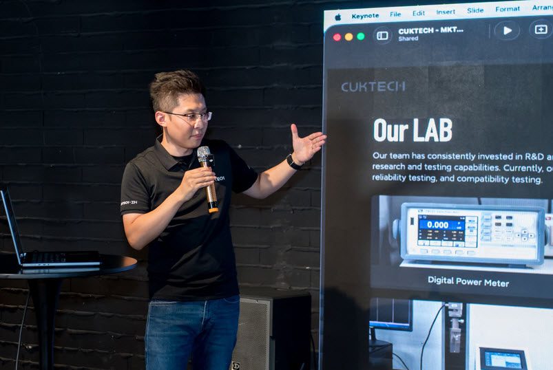 Thương hiệu công nghệ CUKTECH lần đầu tiên tổ chức sự kiện “Charge & Connect” – Chính thức đánh dấu vị trí trong thị trường công nghệ Việt Nam Thương hiệu công nghệ CUKTECH lần đầu tiên tổ chức sự kiện “Charge & Connect” – Chính thức đánh dấu vị trí trong thị trường công nghệ Việt Nam