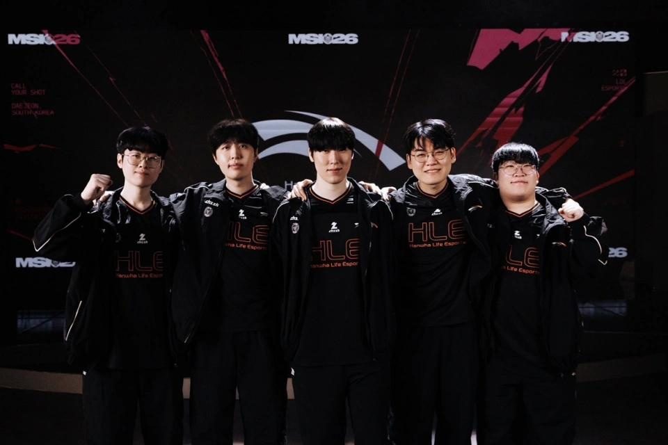 Hai tuyển thủ HLE đạt thành tích Faker cũng chưa chạm đến Hai tuyển thủ HLE đạt thành tích Faker cũng chưa chạm đến
