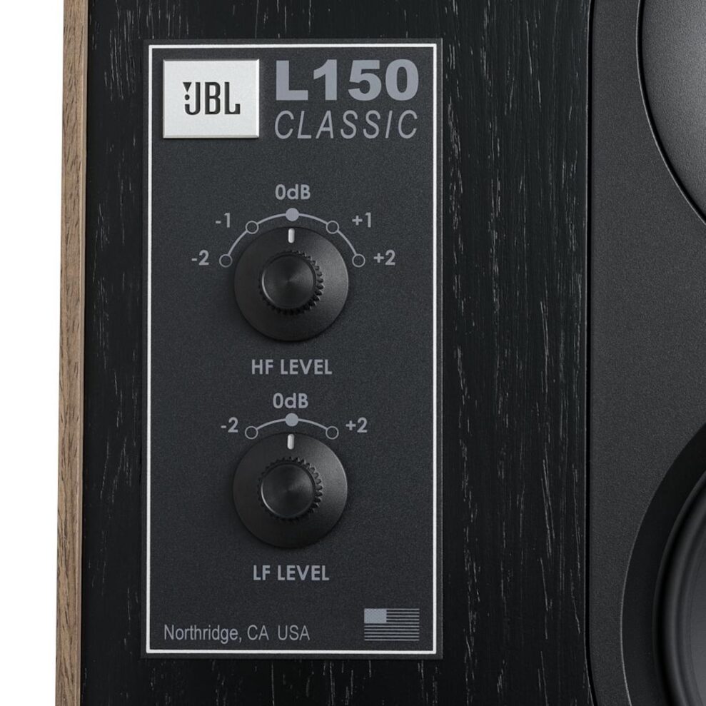JBL L150 Classic Media LAB 6.jpg