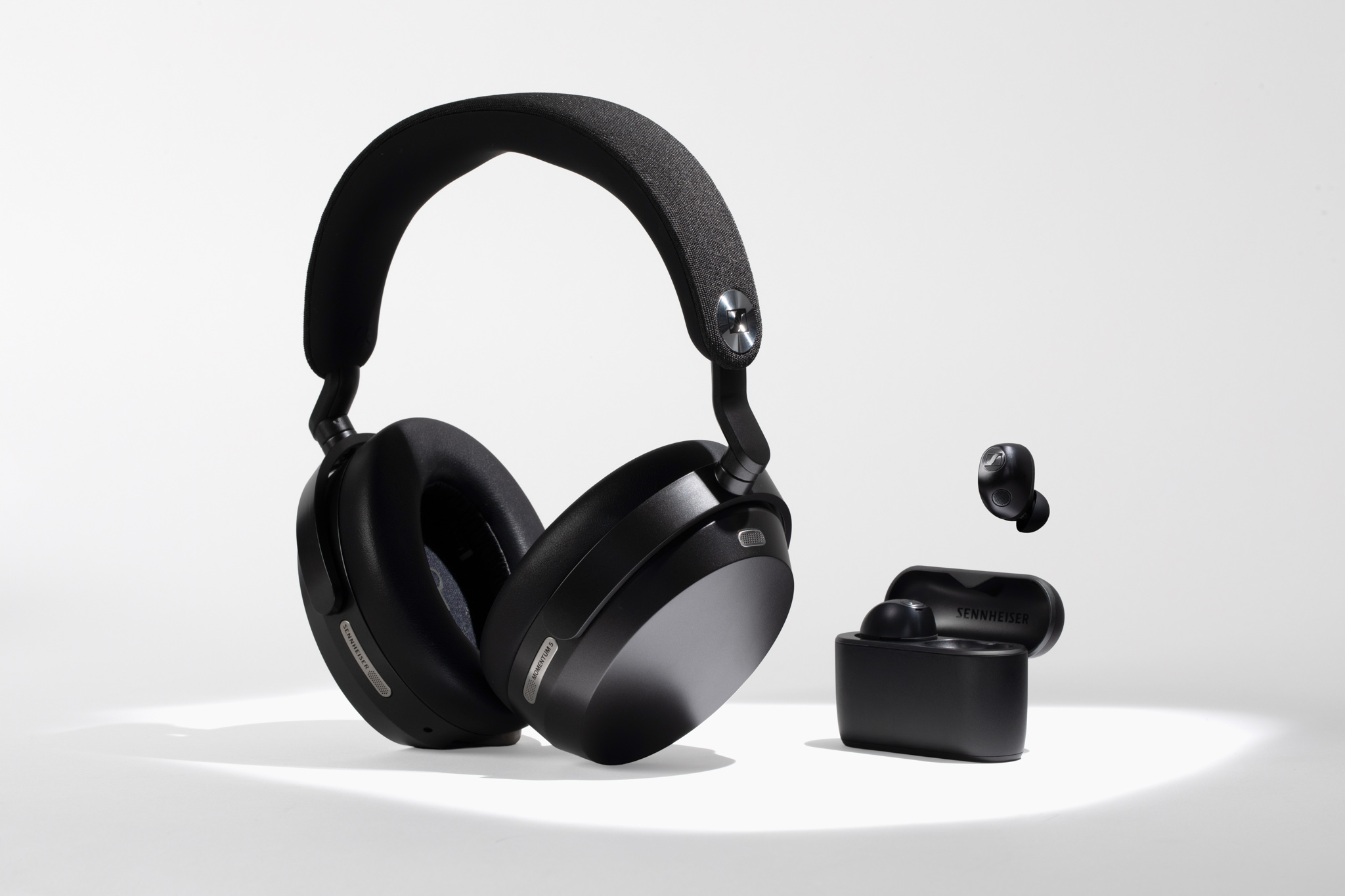 Sennheiser MOMENTUM True Wireless 5 Media LAB (6 of 15).jpg